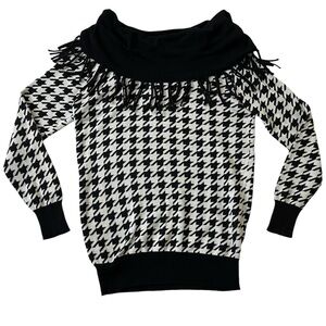 Peter Nygard Black/White Cowl Neck With Fringe Sweater Size Medium‎